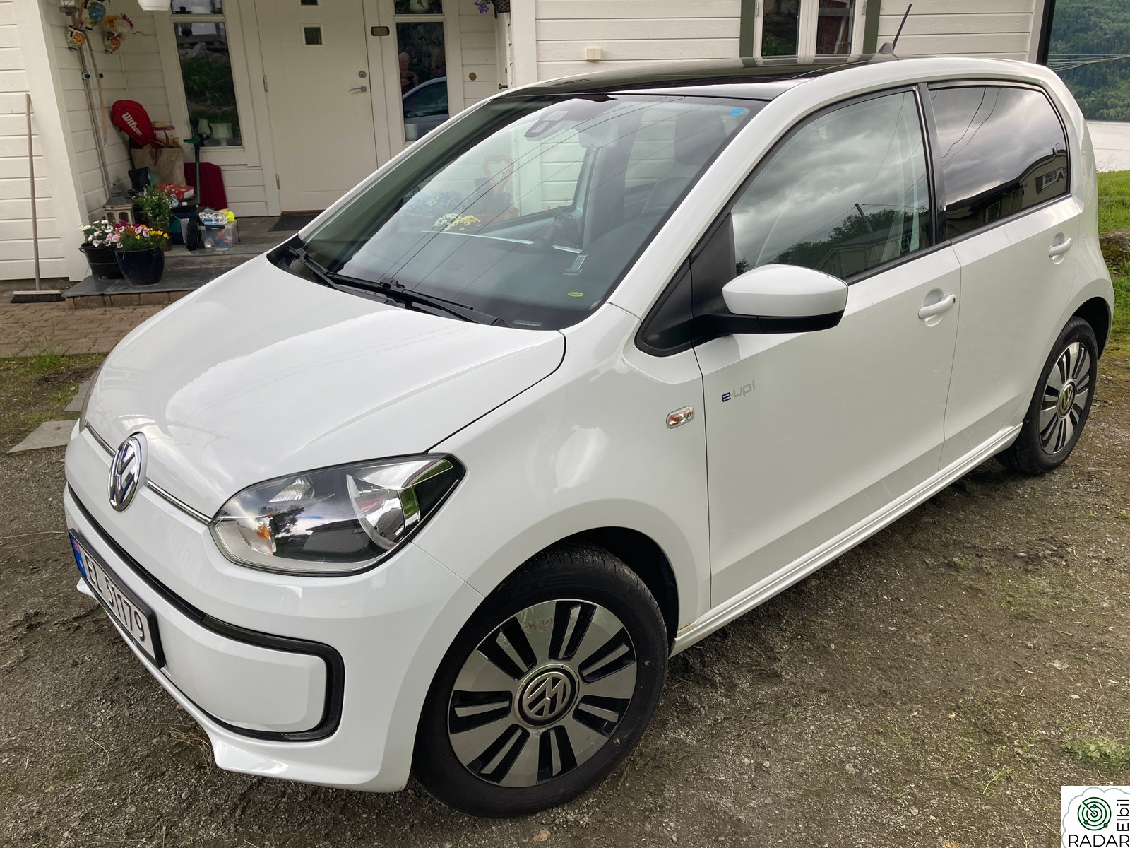 VOLKSWAGEN UP!
