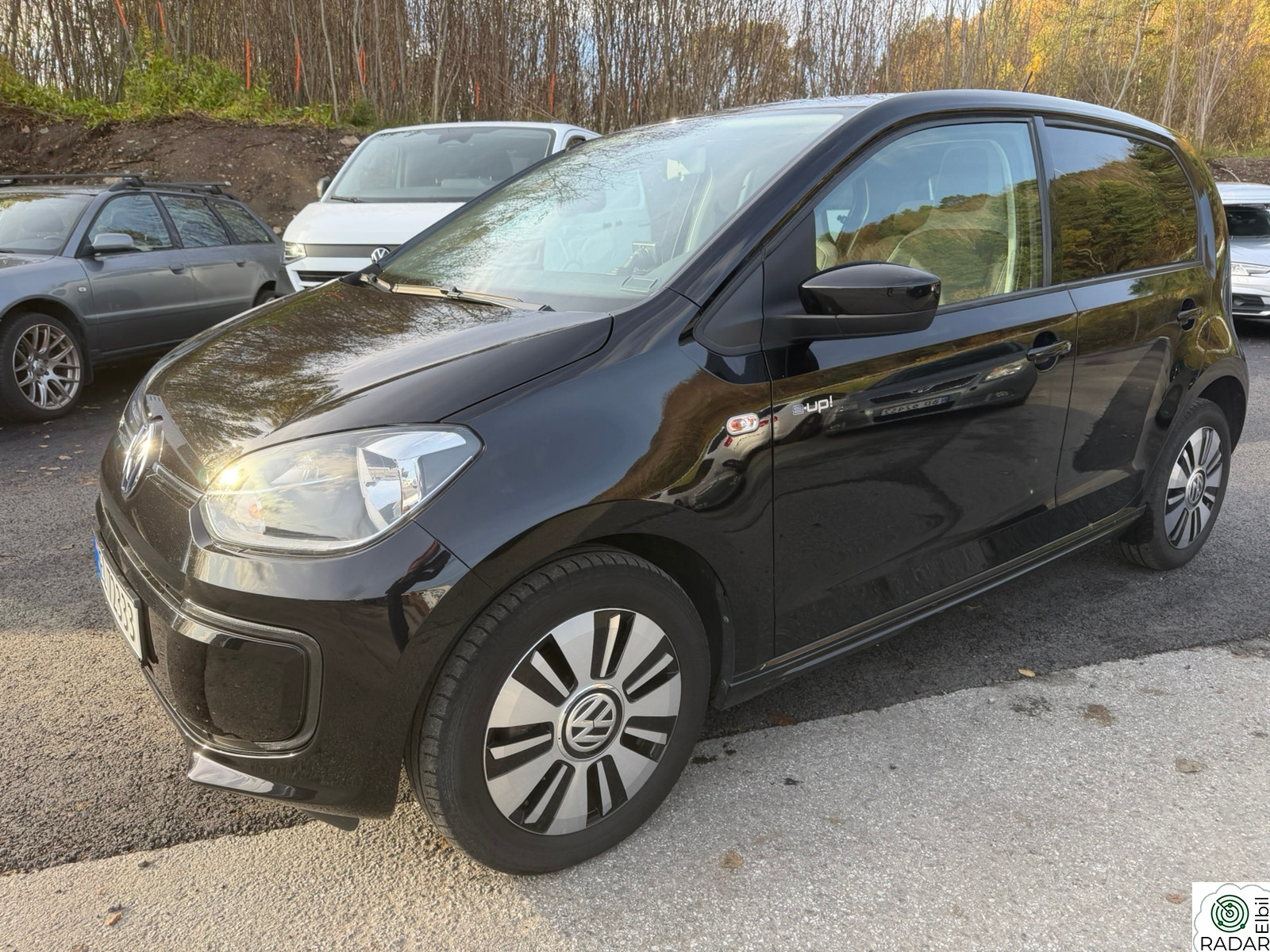 VOLKSWAGEN UP! Meget pen/Kun 40 000 km/Soltak/ 1 Eier