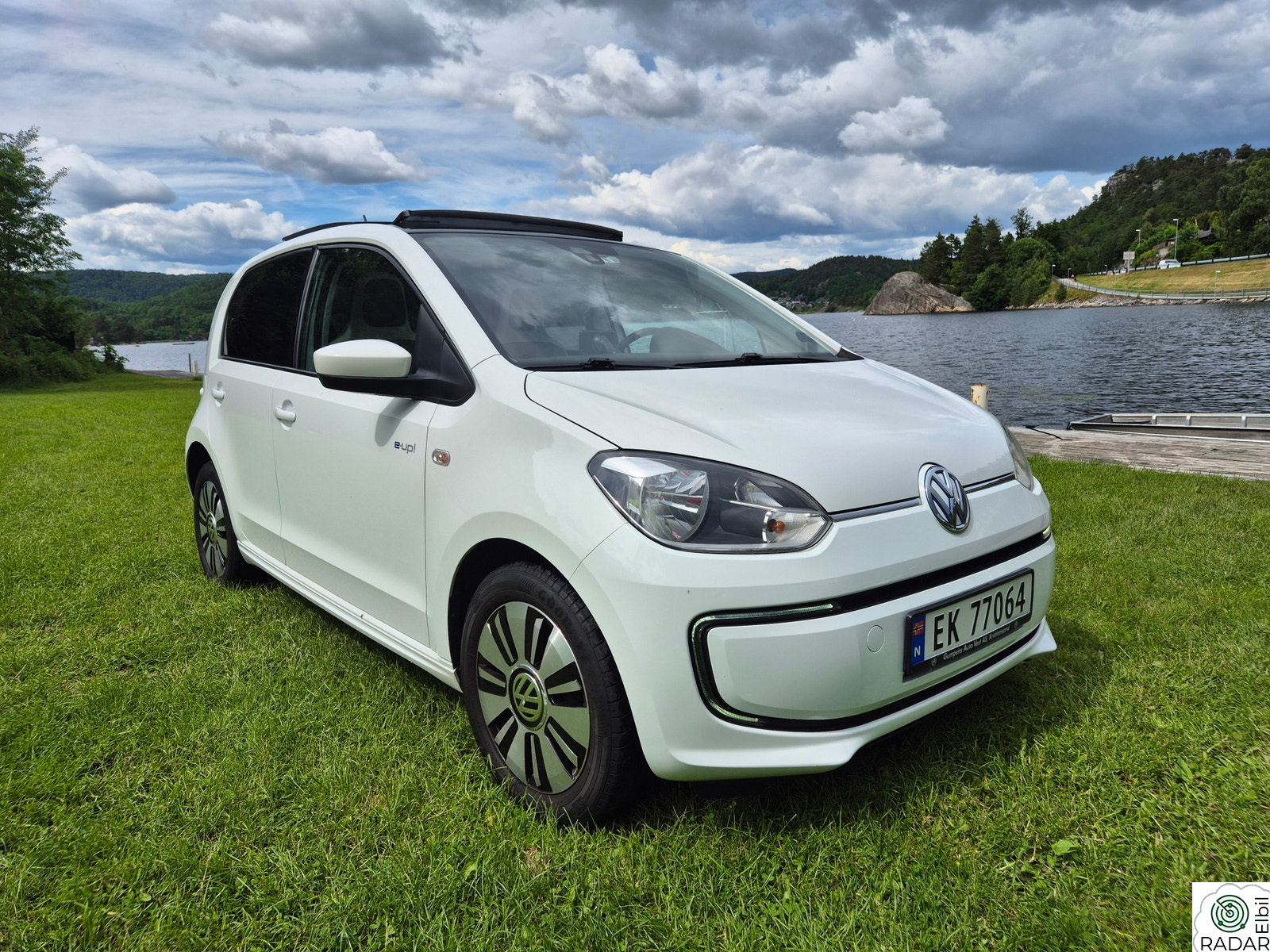 VOLKSWAGEN UP! VW e-up! med soltak –EU-godkjent