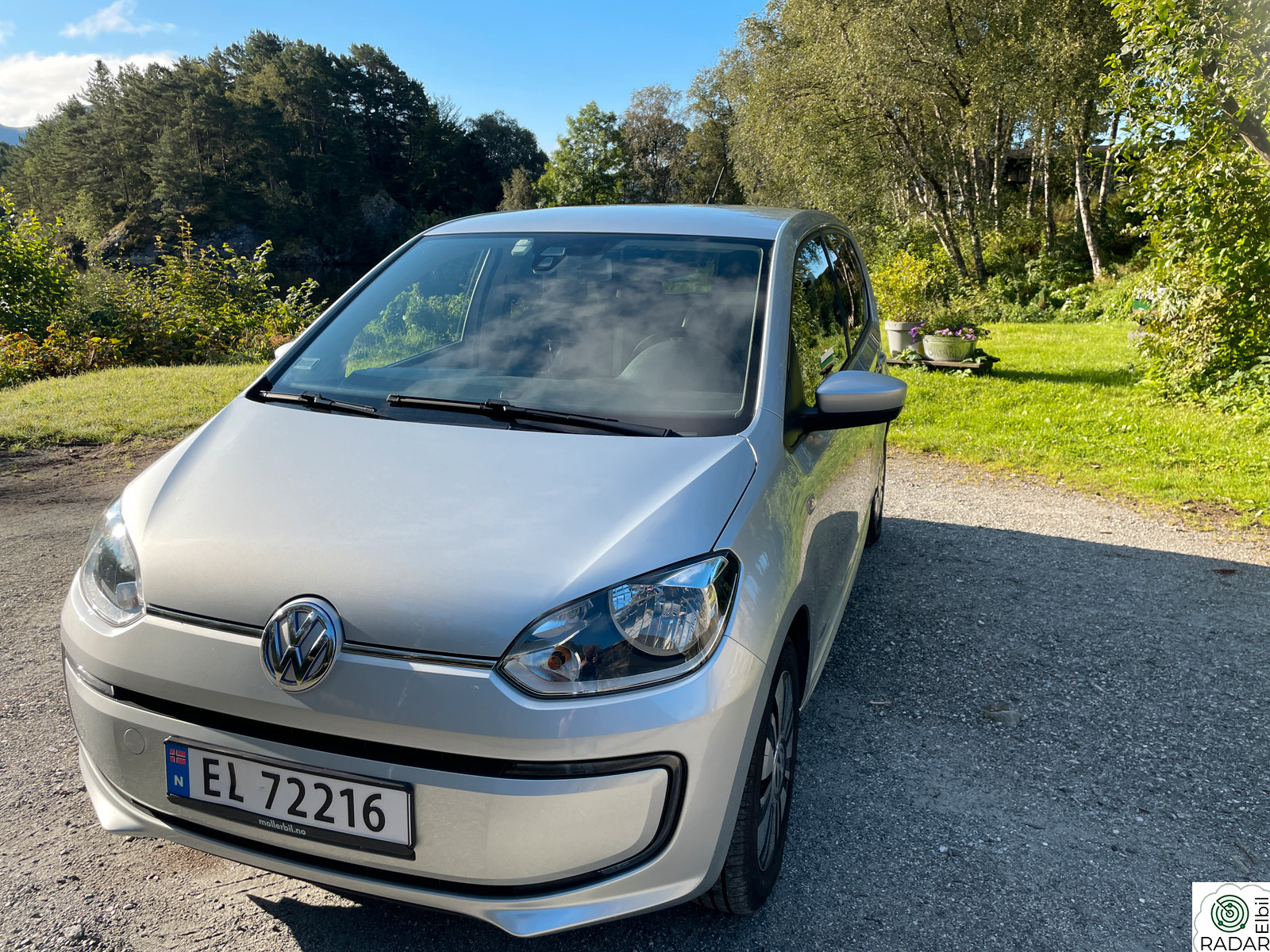 VOLKSWAGEN UP!