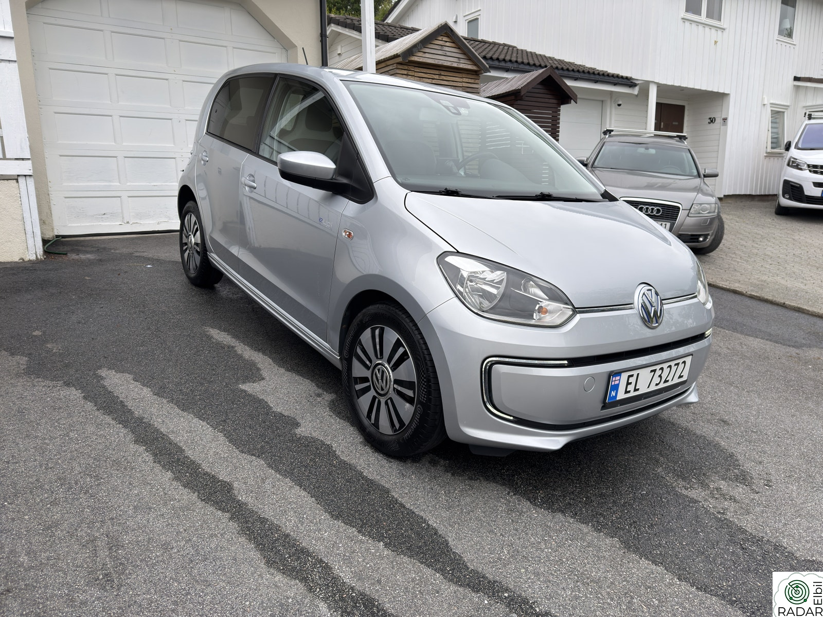 VOLKSWAGEN UP!