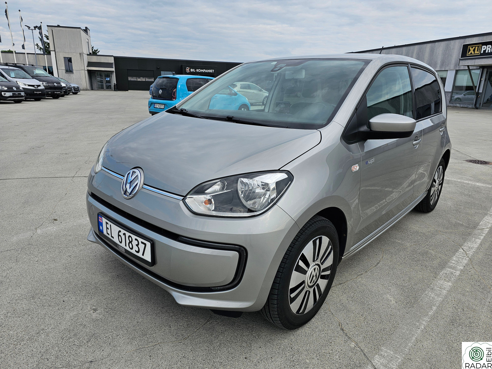 VOLKSWAGEN UP! e-UP    EU til mai 2027.  Oppv.frontrute/Oppv.seter