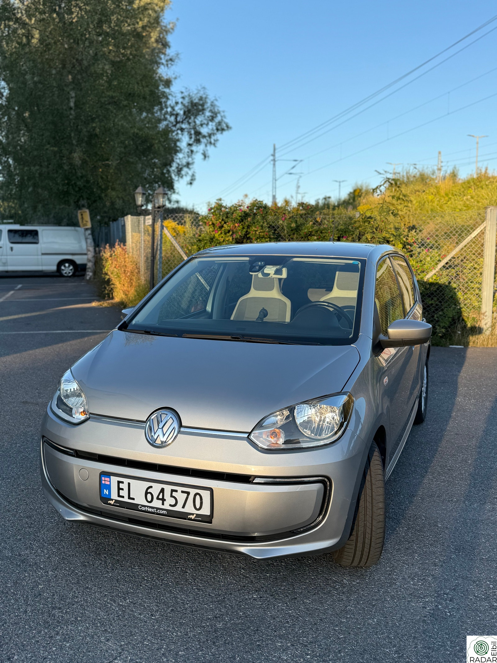 VOLKSWAGEN UP!
