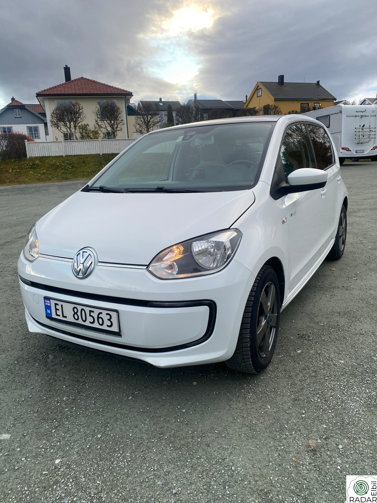 VOLKSWAGEN UP!