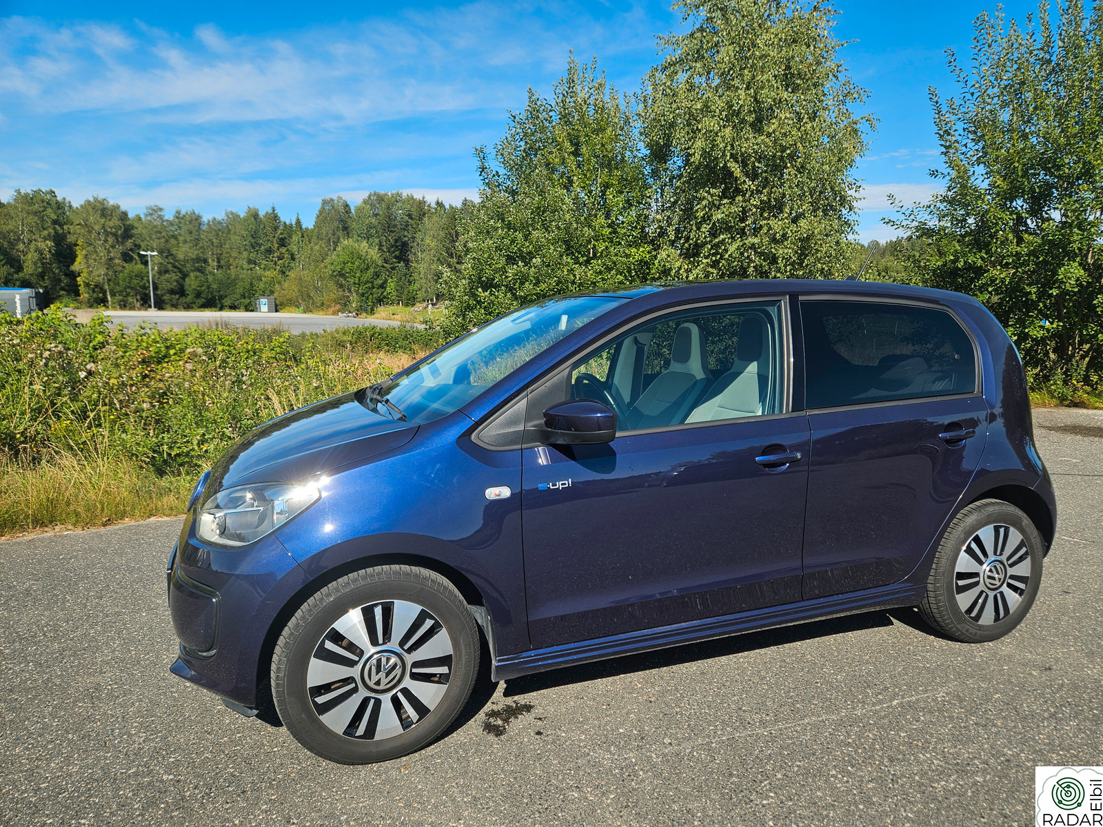 VOLKSWAGEN UP!