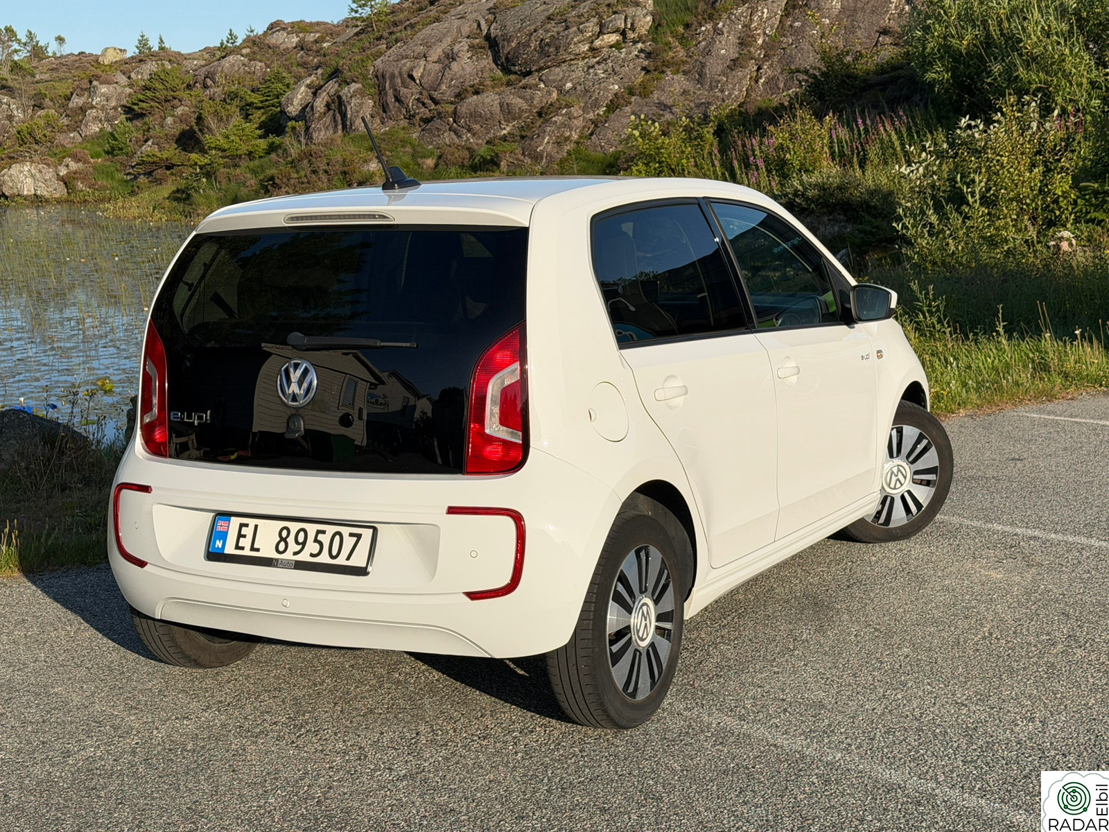 VOLKSWAGEN UP!