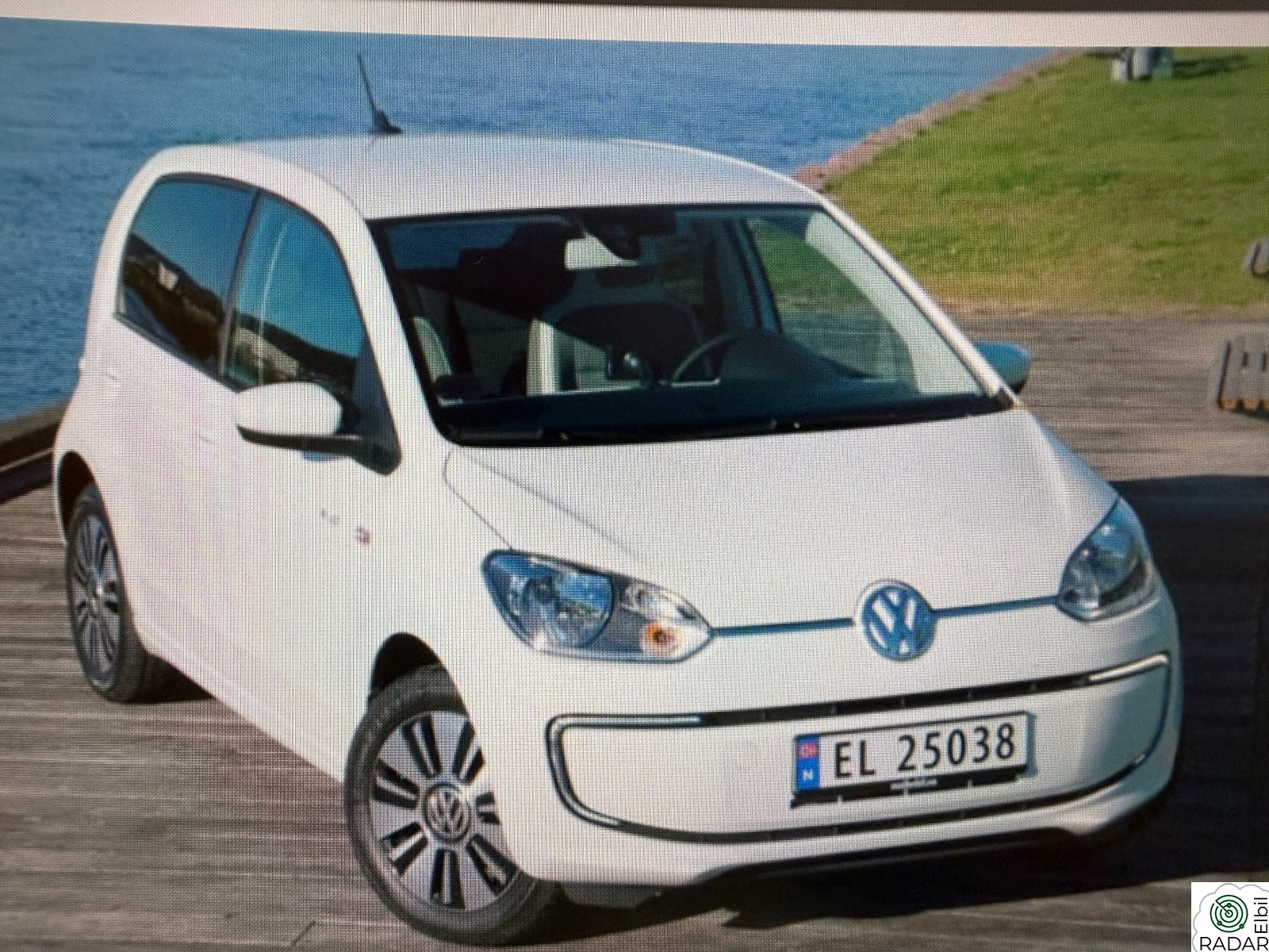 VOLKSWAGEN UP!