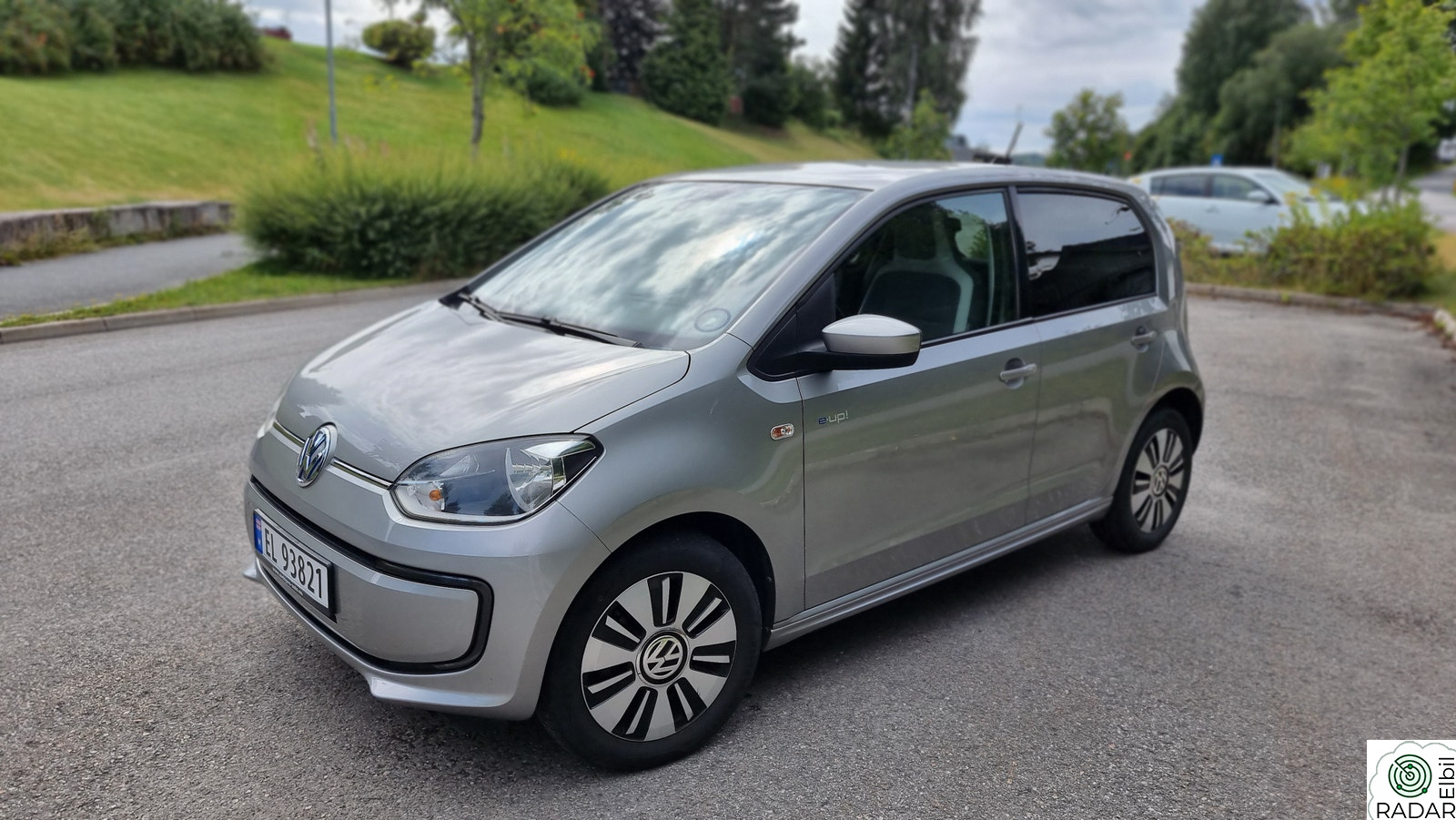 VOLKSWAGEN UP!