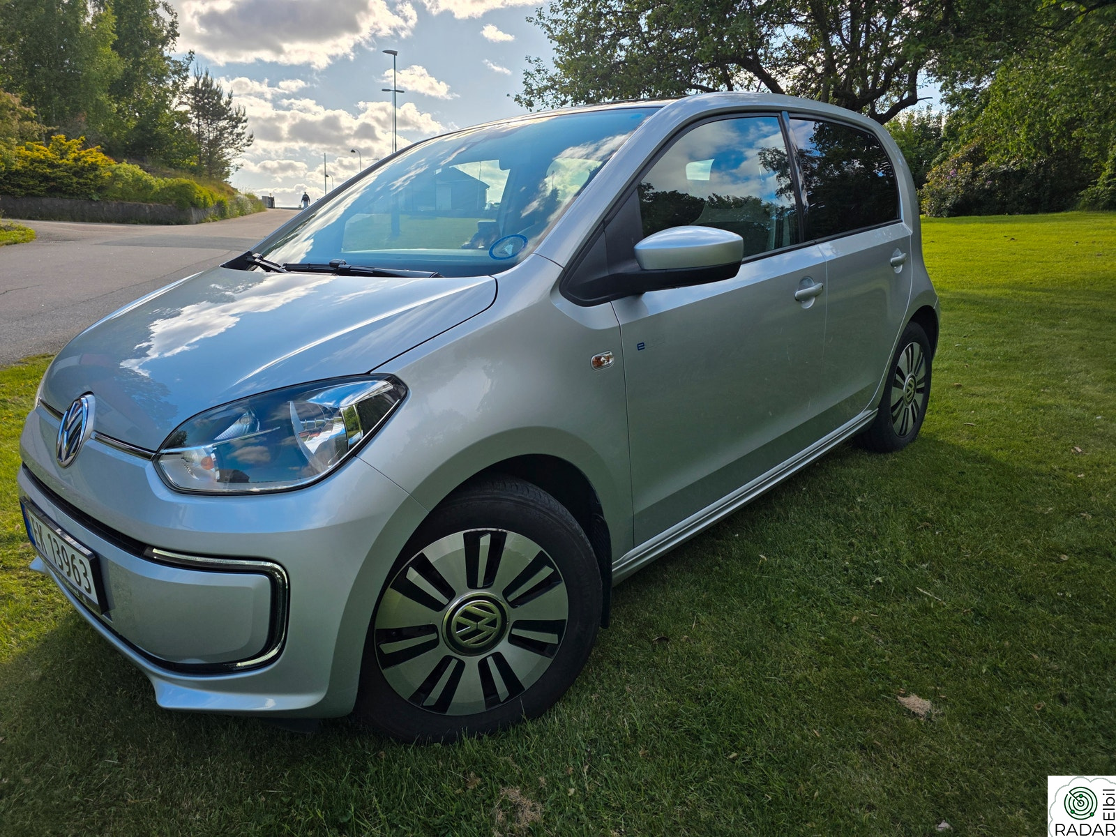 VOLKSWAGEN UP! E- Up