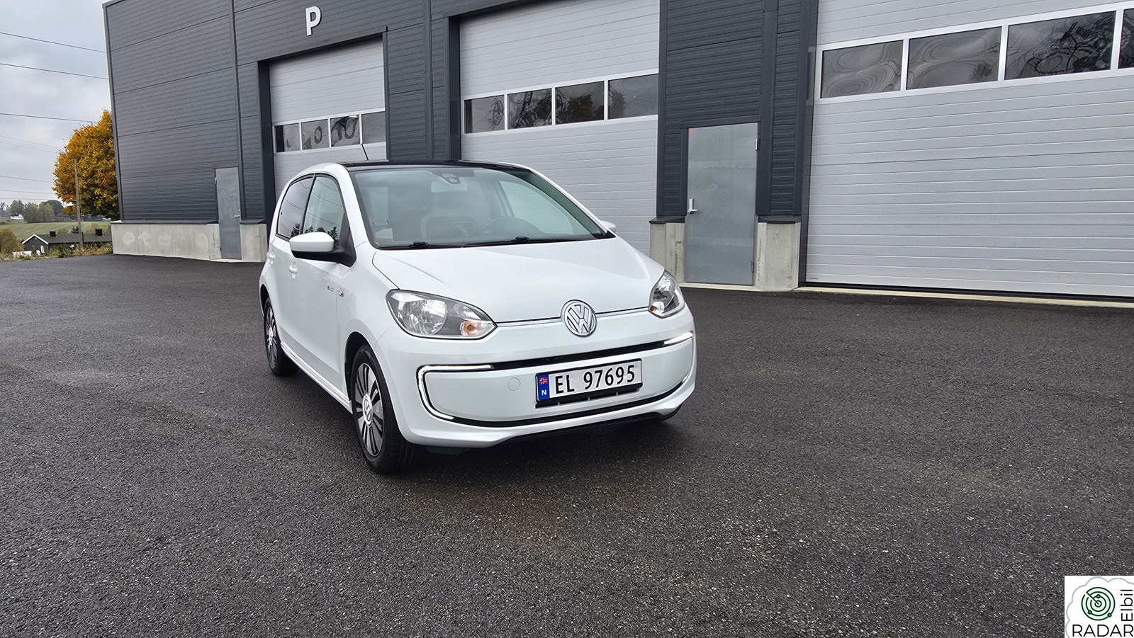 VOLKSWAGEN UP! | Panorama | Navi | Klima | P-sensor