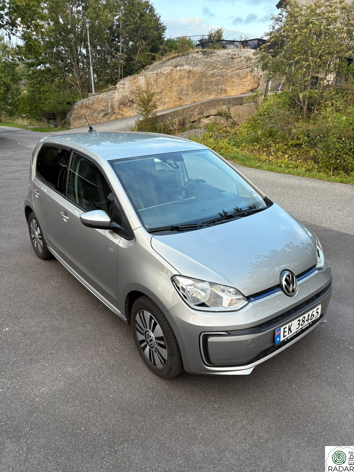 VOLKSWAGEN UP!