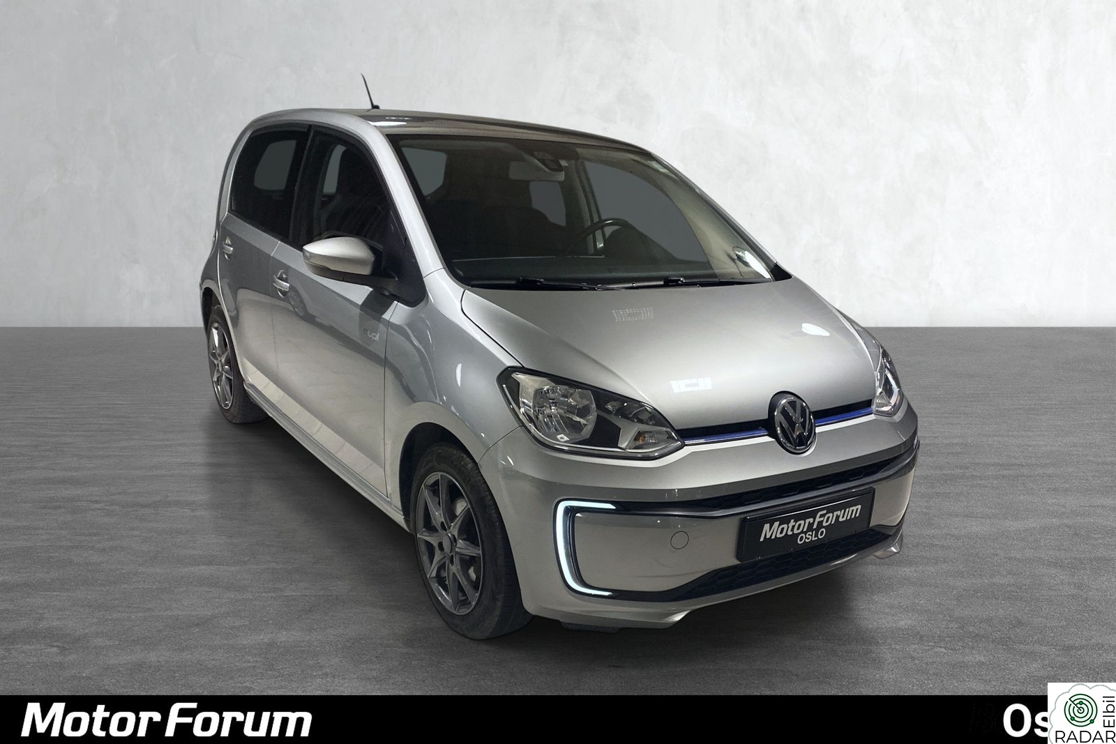 VOLKSWAGEN UP! Praktisk bil
