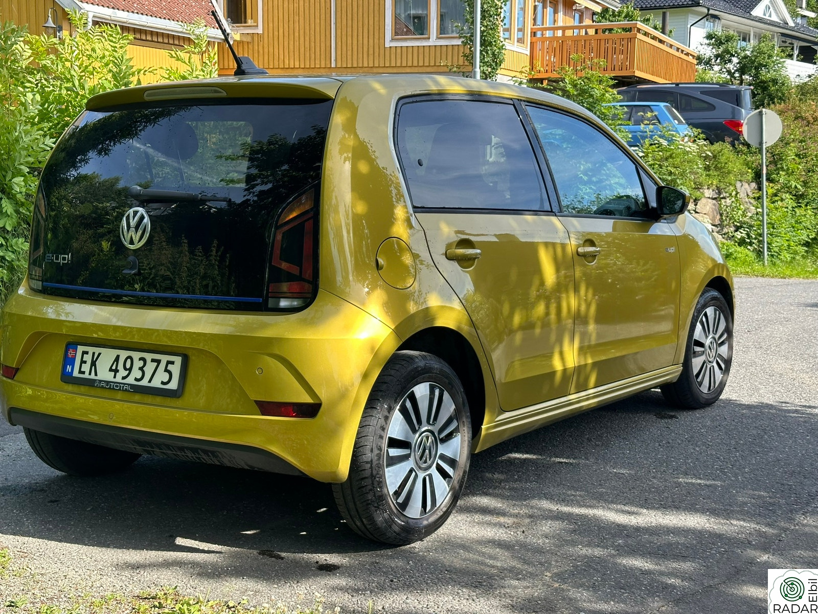 VOLKSWAGEN UP!