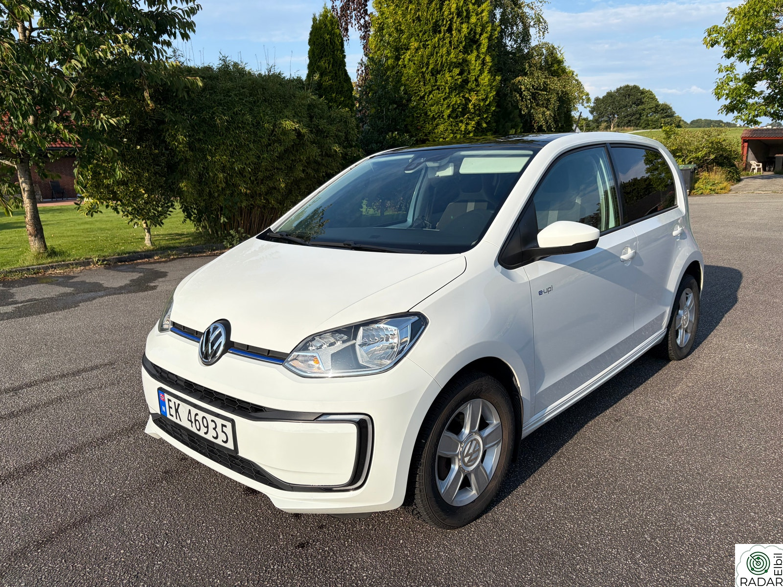 VOLKSWAGEN UP!