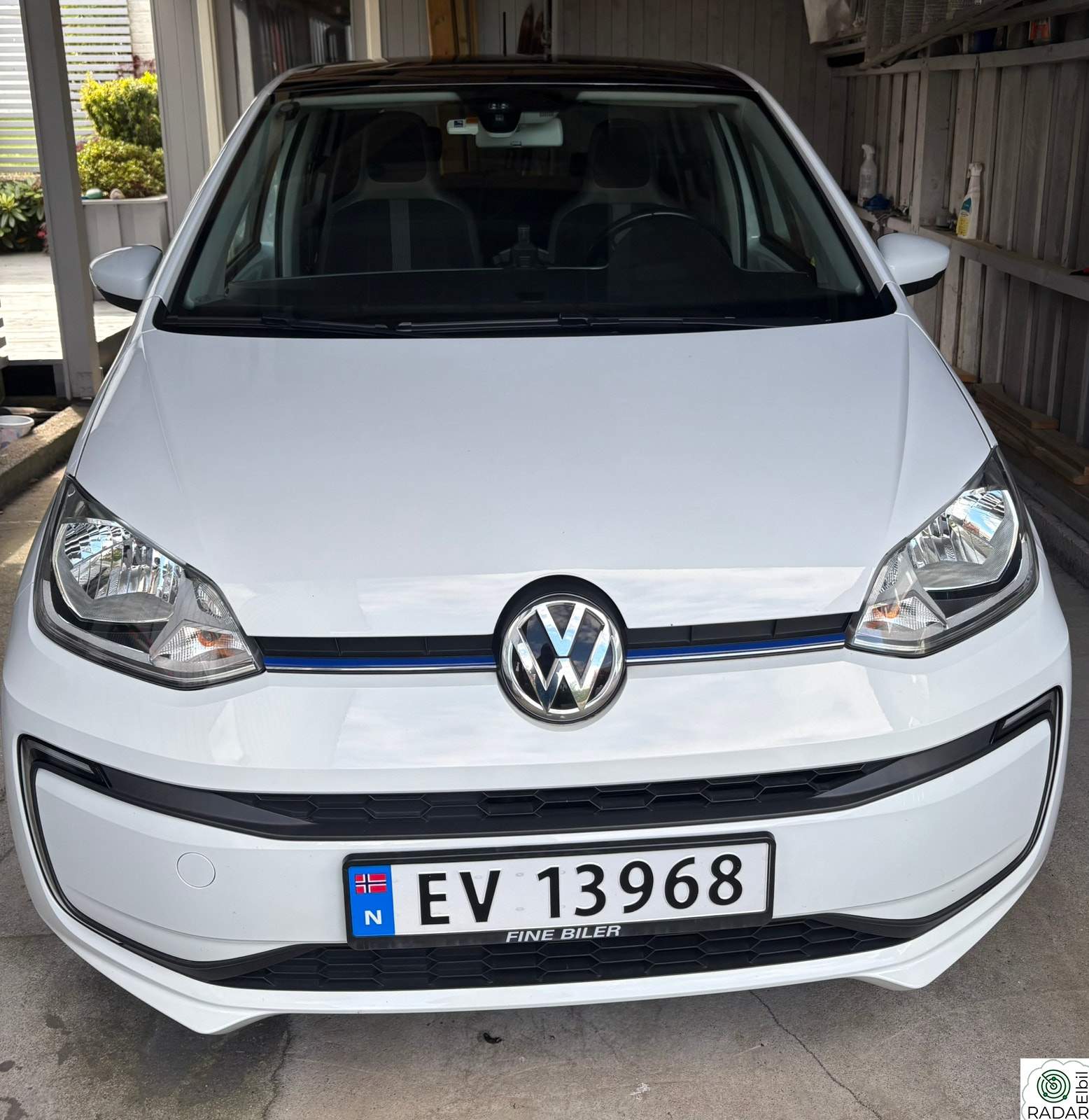 VOLKSWAGEN UP! E-UP!