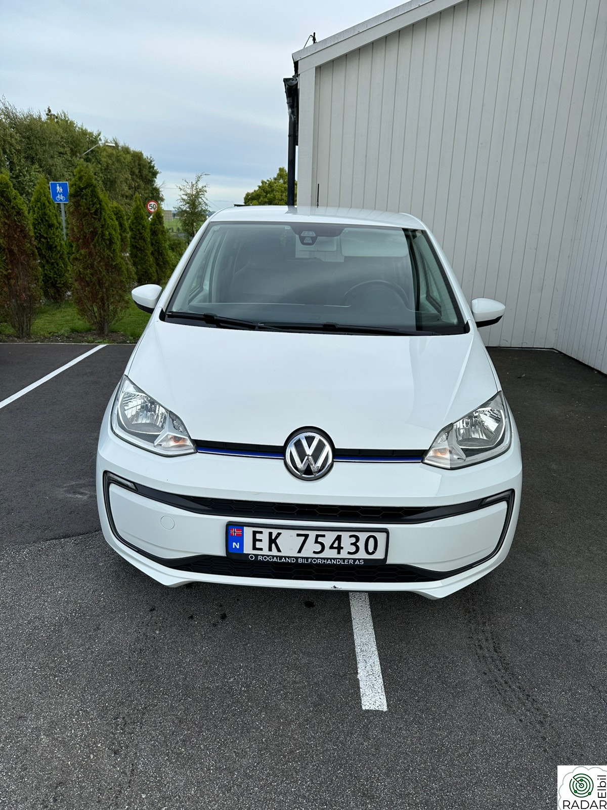 VOLKSWAGEN UP! High 60 E1F