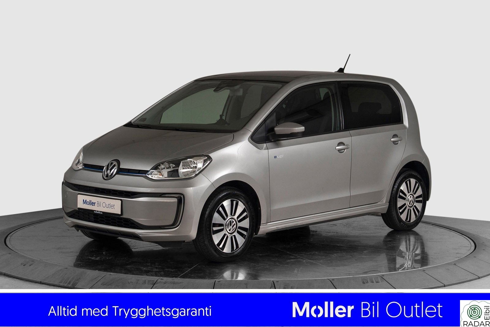 VOLKSWAGEN UP! 82hk - R.Kam, Pano, Cruise