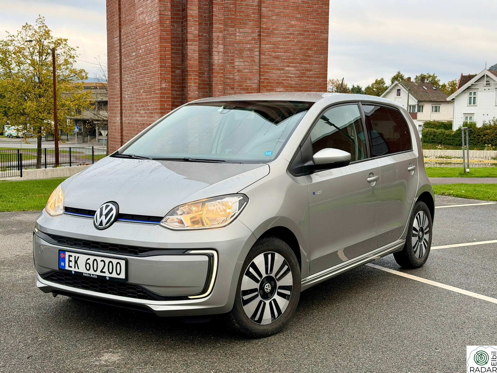 VOLKSWAGEN UP!