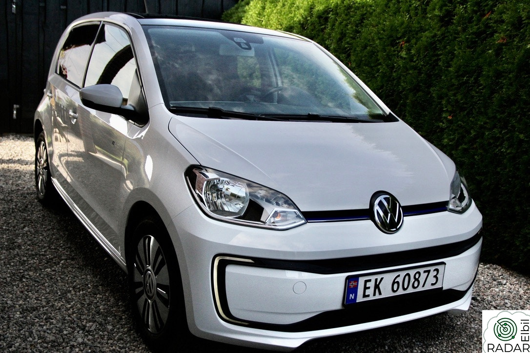 VOLKSWAGEN UP! VW e-Up|Highline|1 eier|Soltak| DAB|99% strøken|