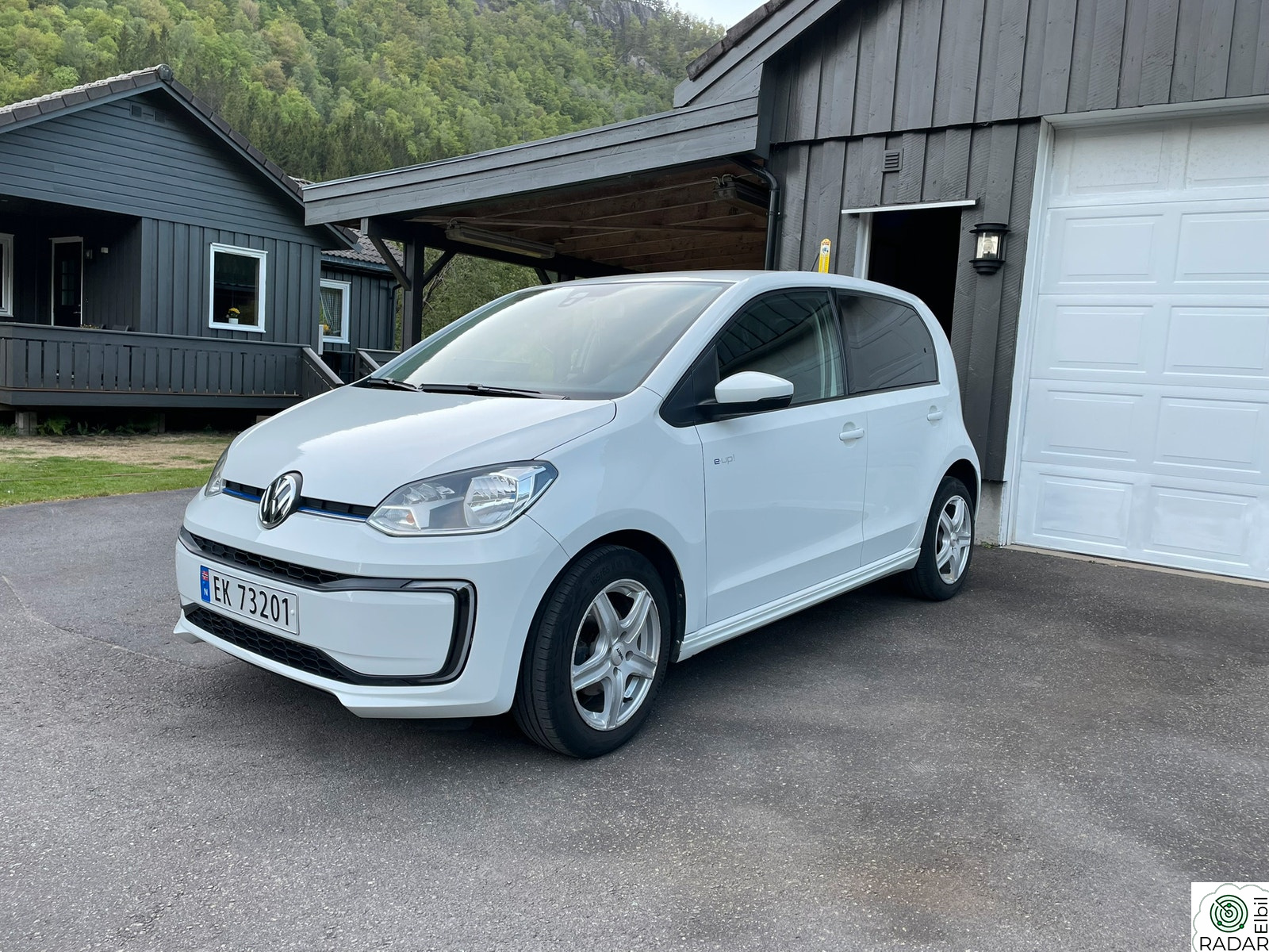 VOLKSWAGEN UP!