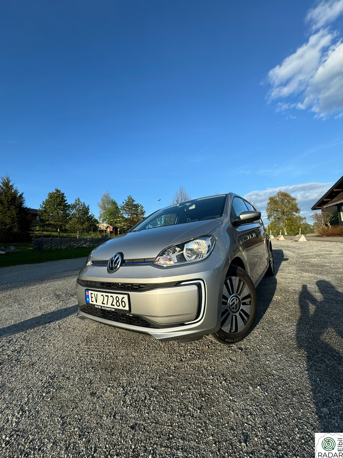 VOLKSWAGEN UP! 82hk