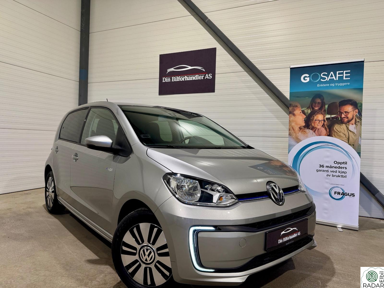 VOLKSWAGEN UP! EU2028/Cruise/Parksensor/Service/To hjulsett/Bluetooth