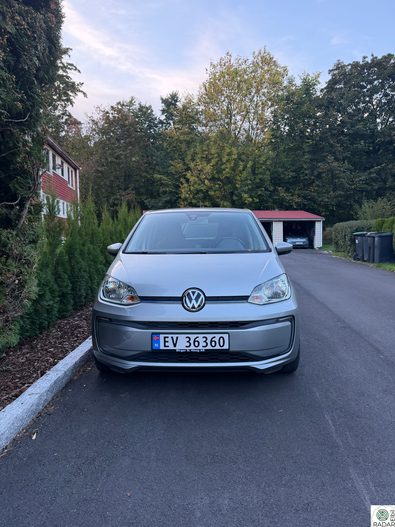 VOLKSWAGEN UP! (K)