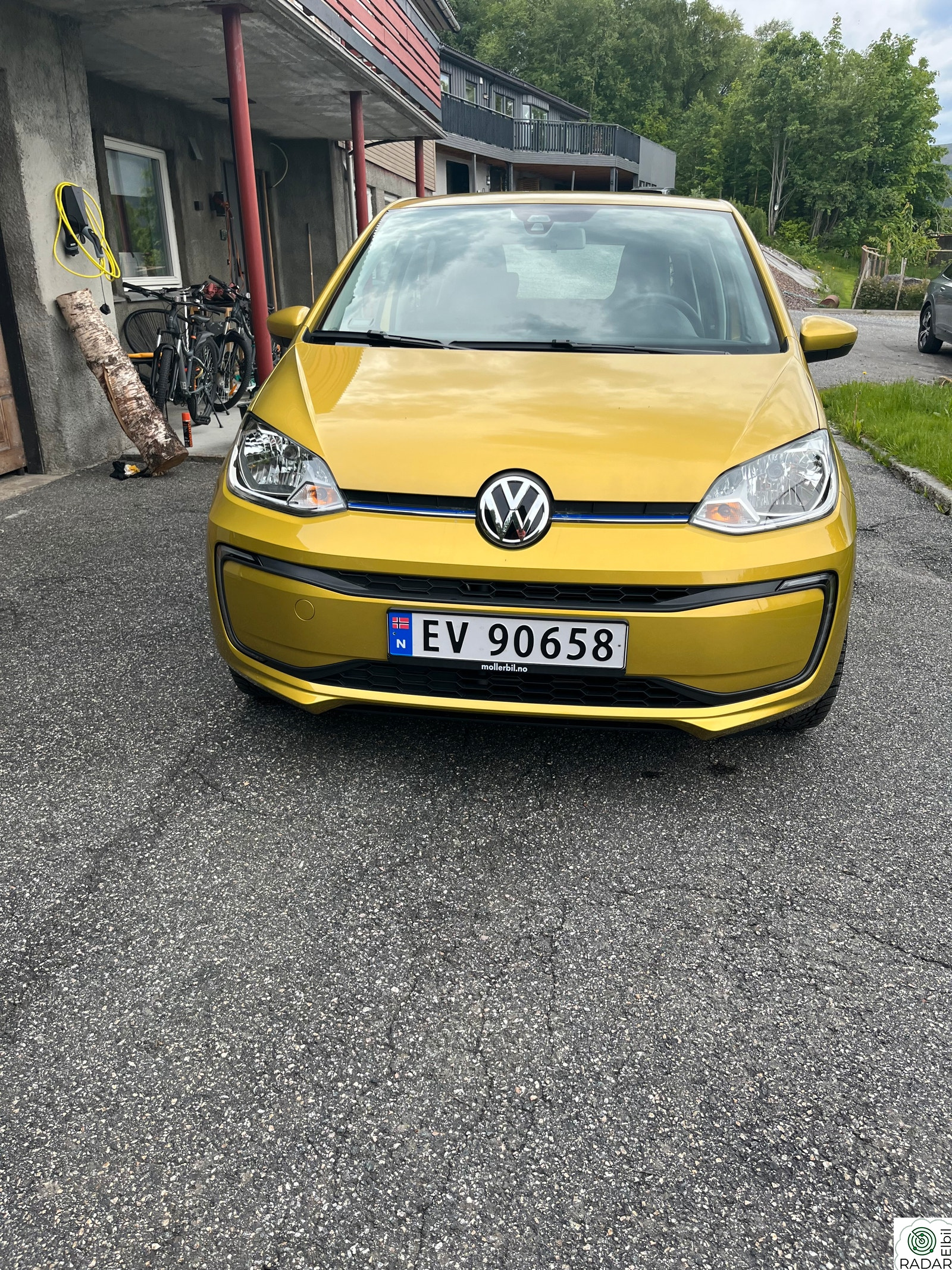VOLKSWAGEN UP! Range entry