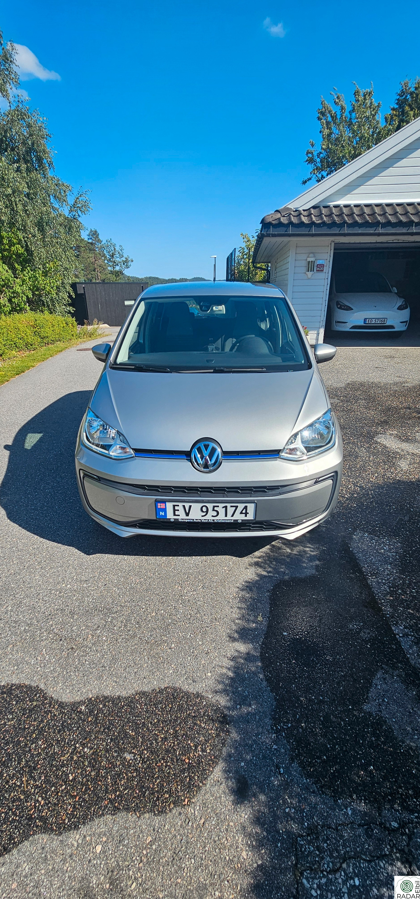 VOLKSWAGEN UP! E-UP