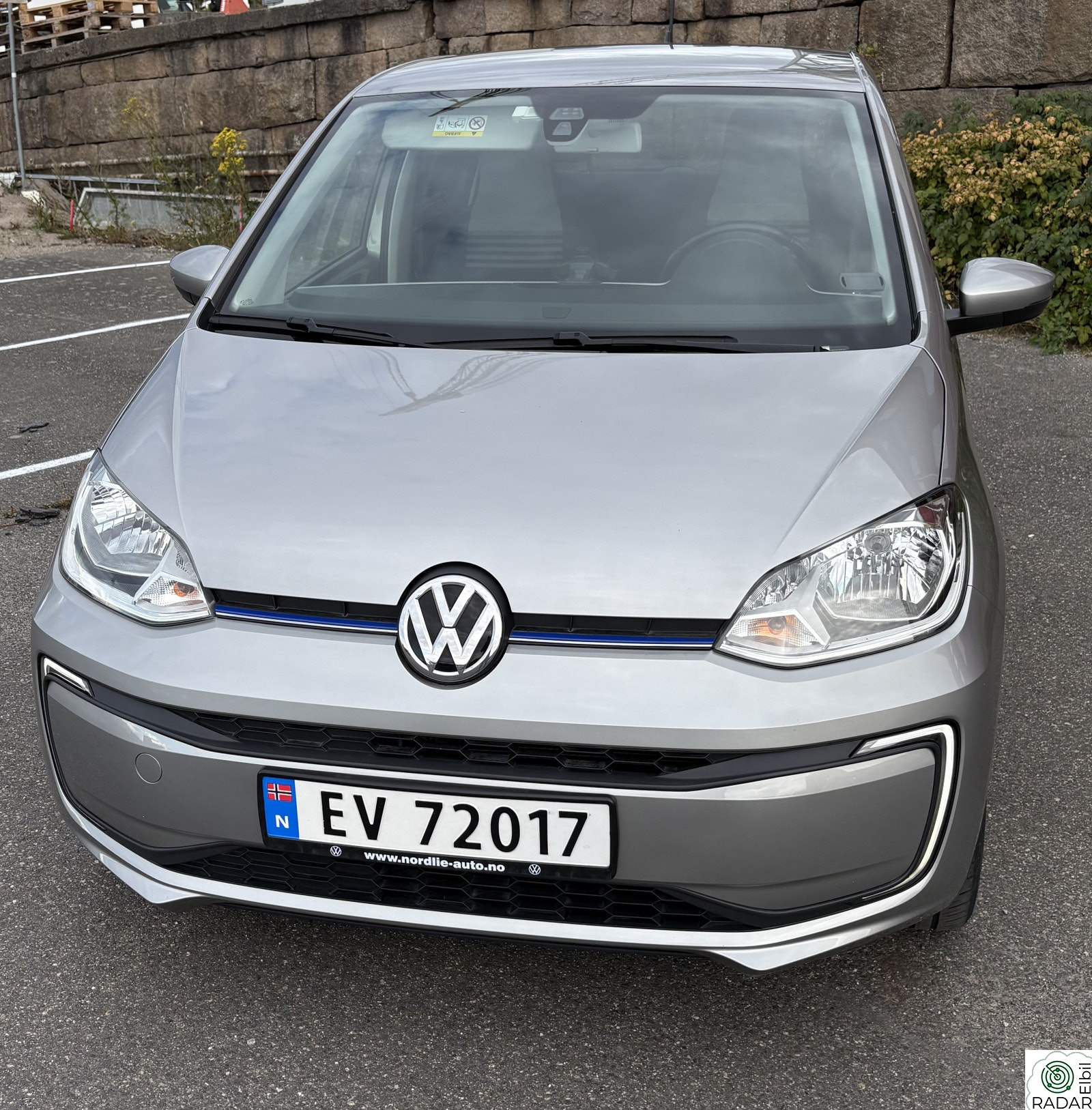 VOLKSWAGEN UP!