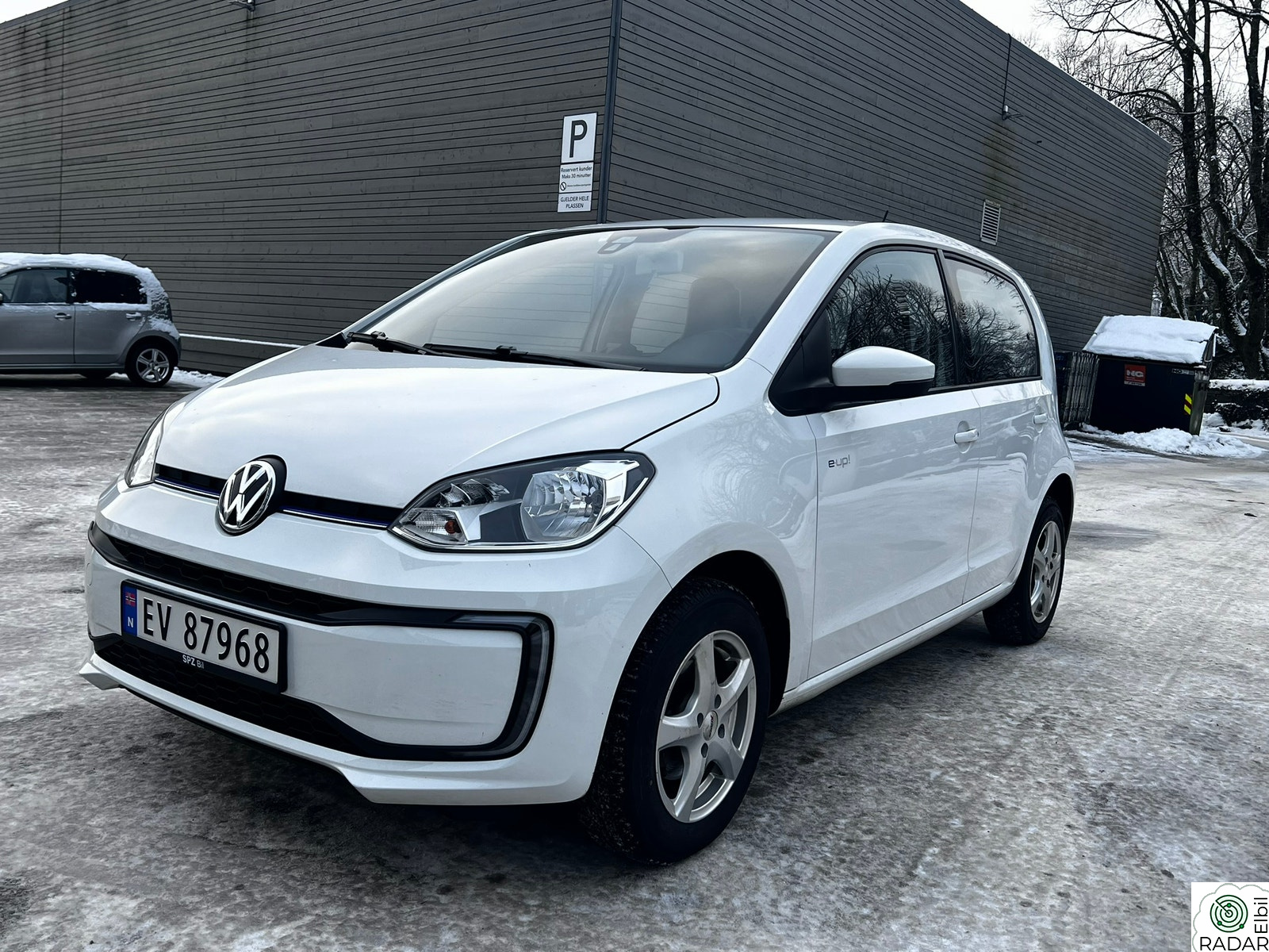VOLKSWAGEN UP!