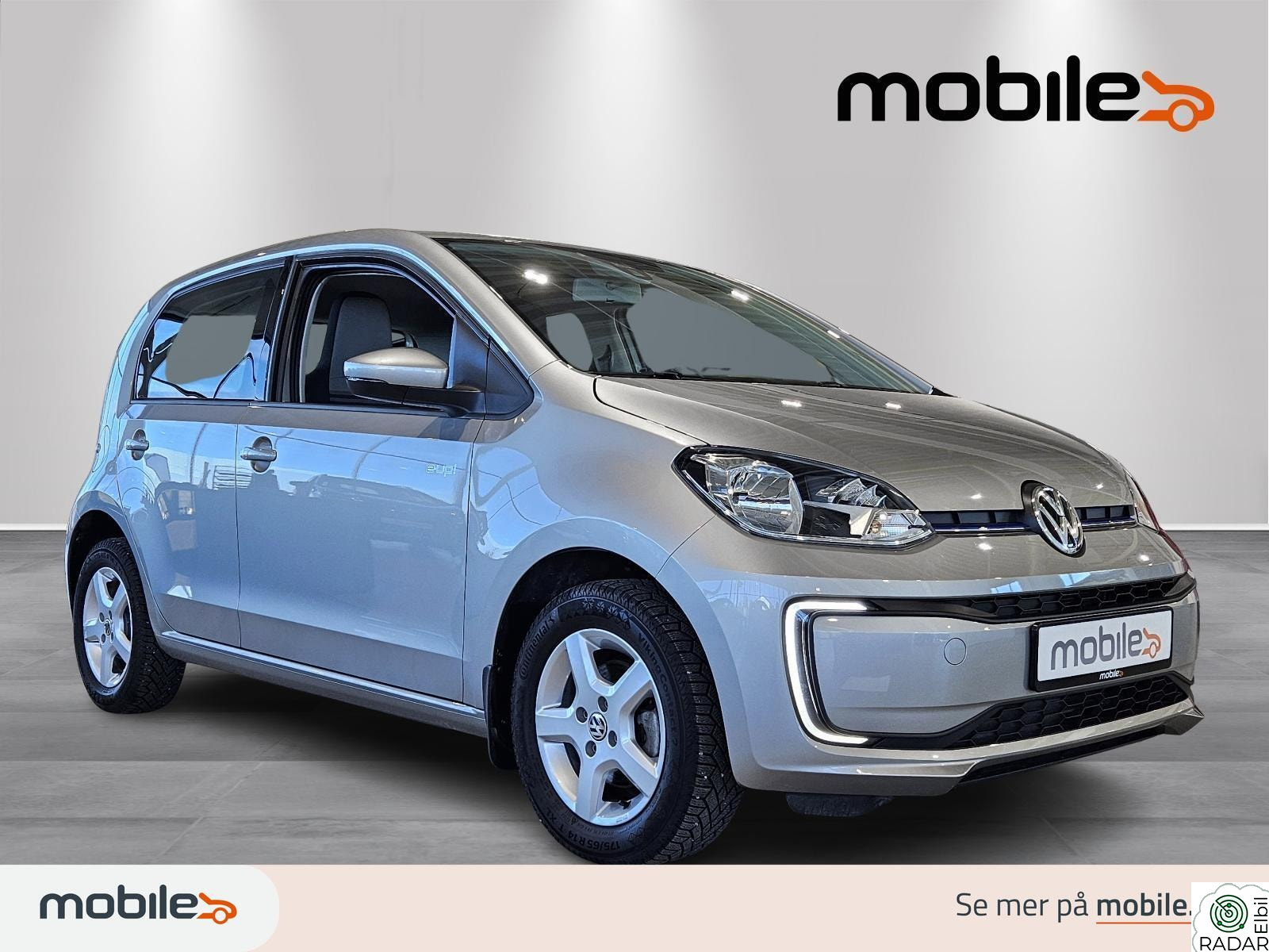 VOLKSWAGEN UP! (basismodell) Varme i seter, oppvarmet rute, DAB radio