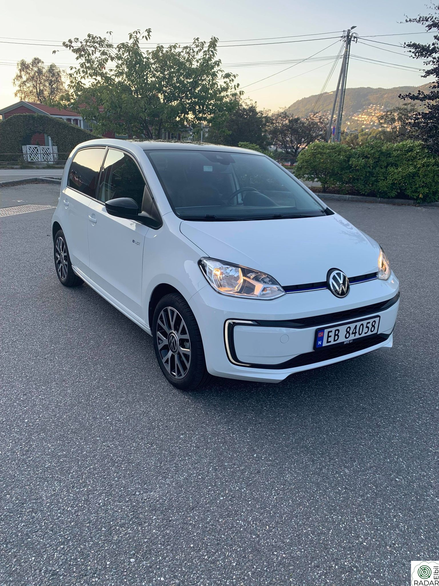 VOLKSWAGEN UP!