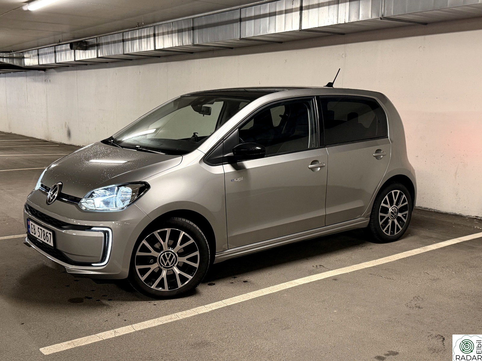 VOLKSWAGEN UP! Range High