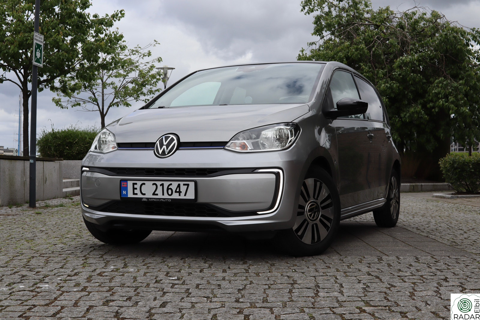 VOLKSWAGEN UP! Range