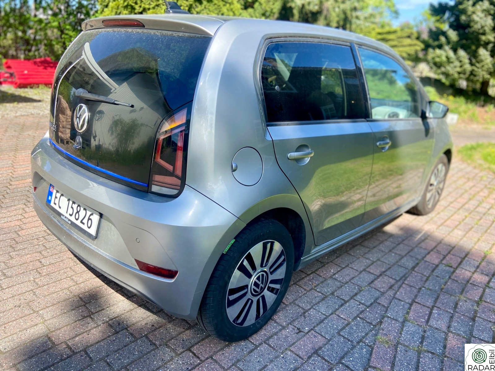 VOLKSWAGEN UP! HIGH RANGE 256km/DAB+/Bluetooth/Kamera/Nybilgaranti+++
