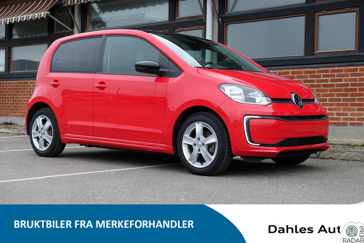 VOLKSWAGEN UP! Range LAV KILOMETER, Utvidet nybilgaranti, Sort tak