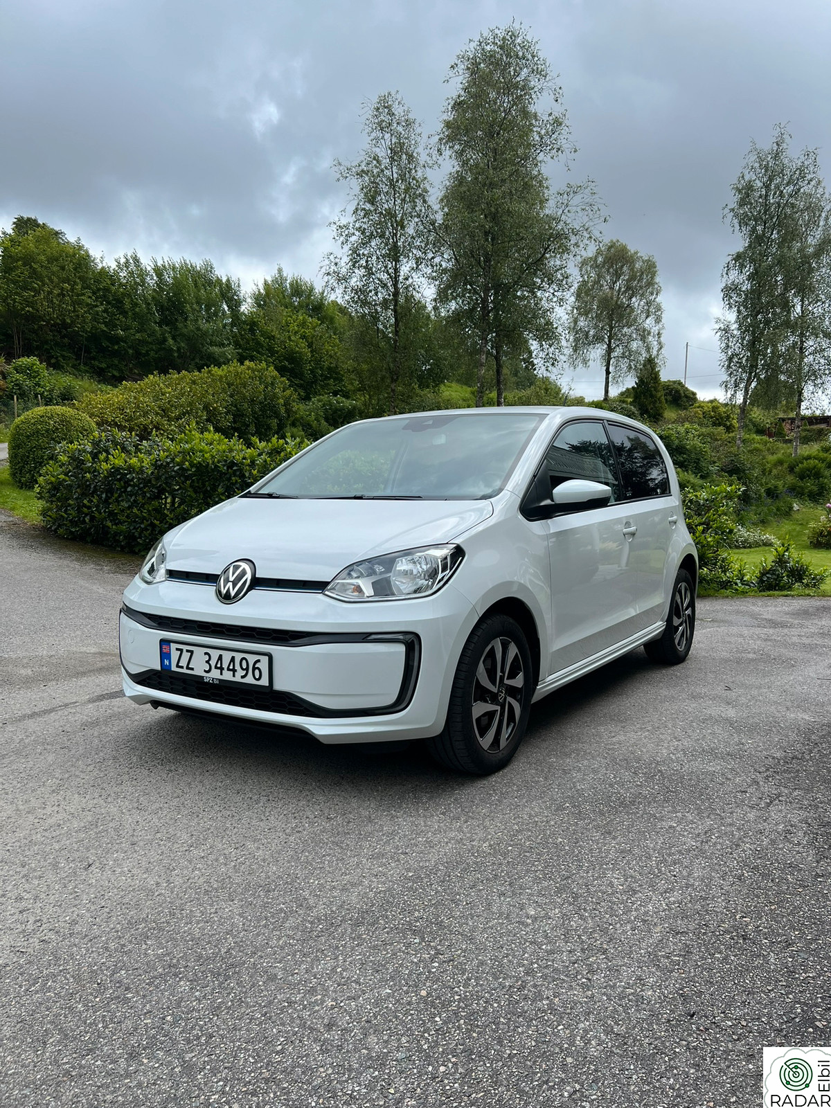 VOLKSWAGEN UP! E UP!  252KM EU 2027 KAMERA  DAB SOMMER+VINTERHJUL