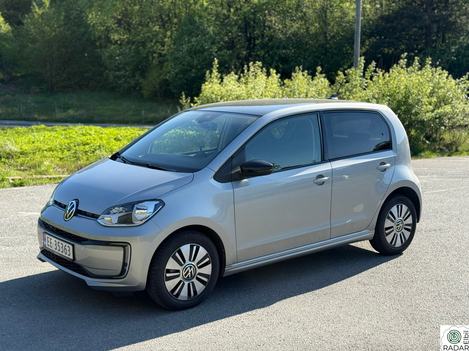 VOLKSWAGEN UP! Range High