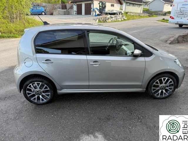 VOLKSWAGEN UP! Range High