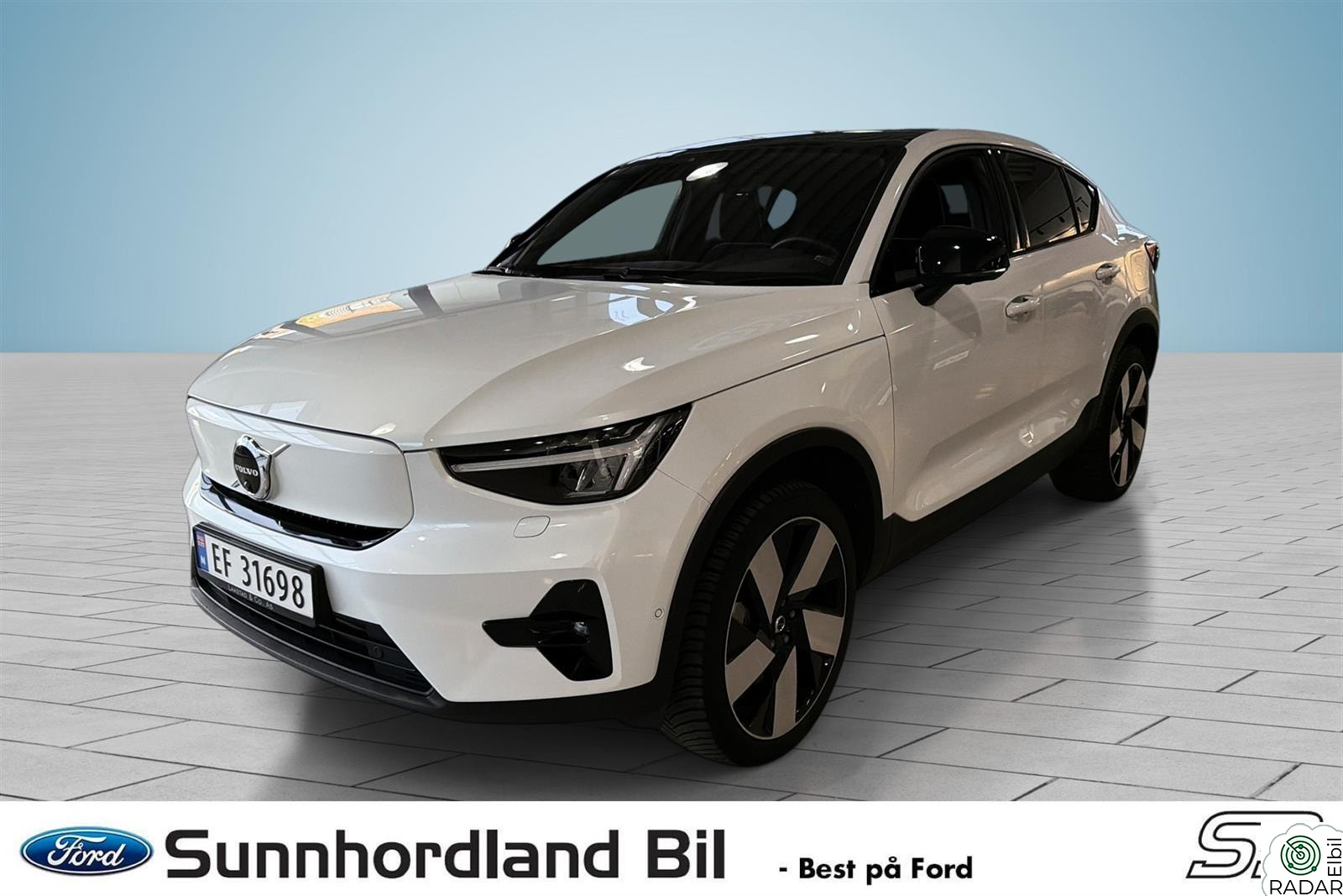 VOLVO C40 Ultimate 360*/ Krok /Panoramatak++