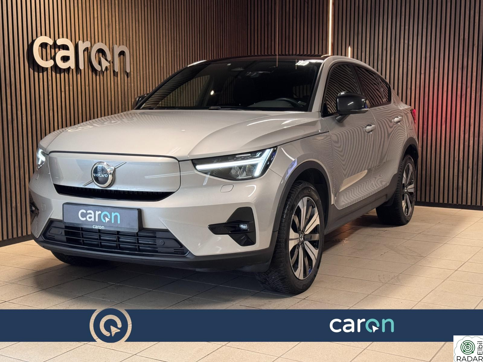 VOLVO C40 Panorama / Full LED / Hengerfeste / Google