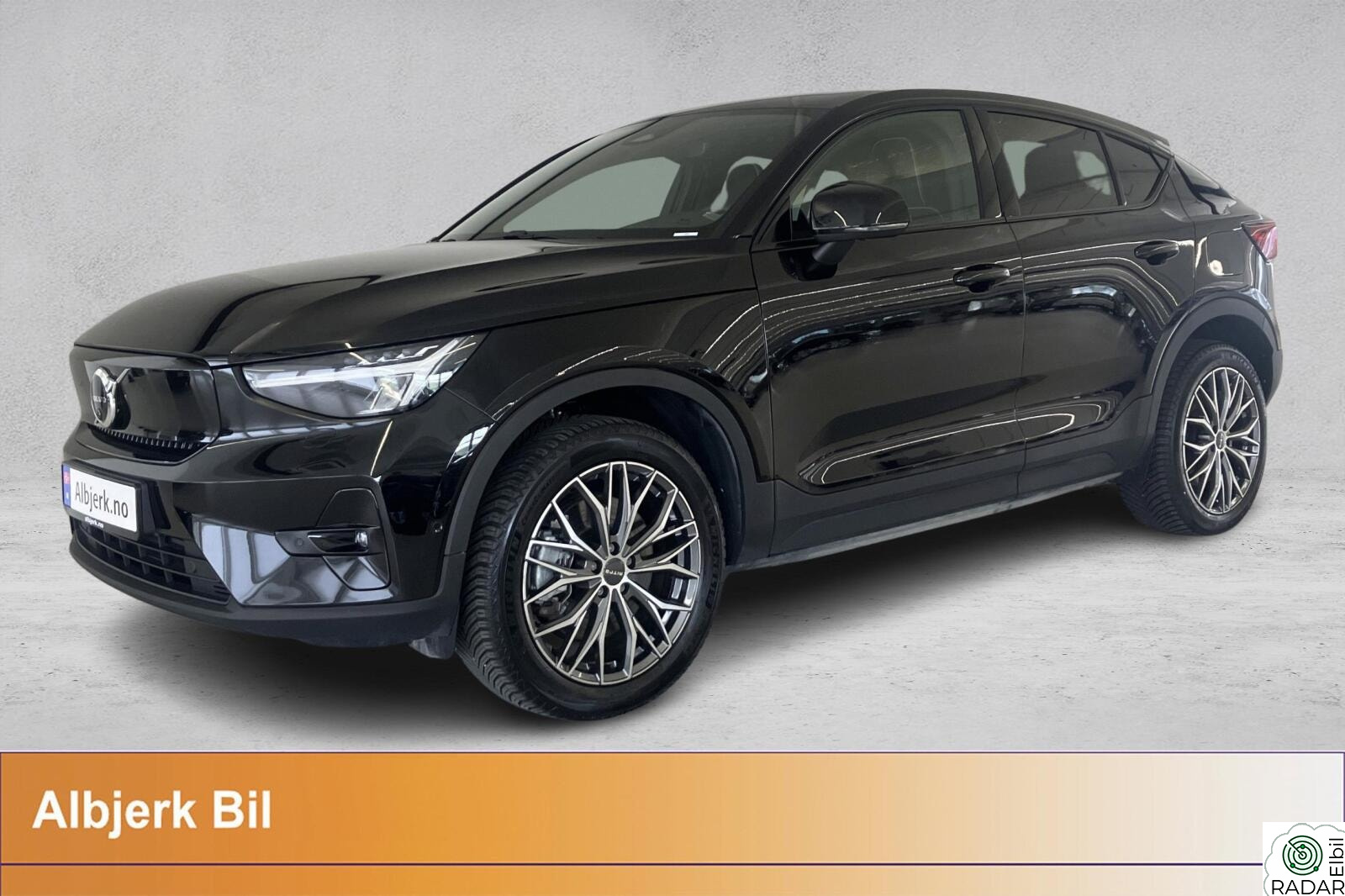 VOLVO C40 408hk AWD Utimate El.seter Panoramatak H-feste