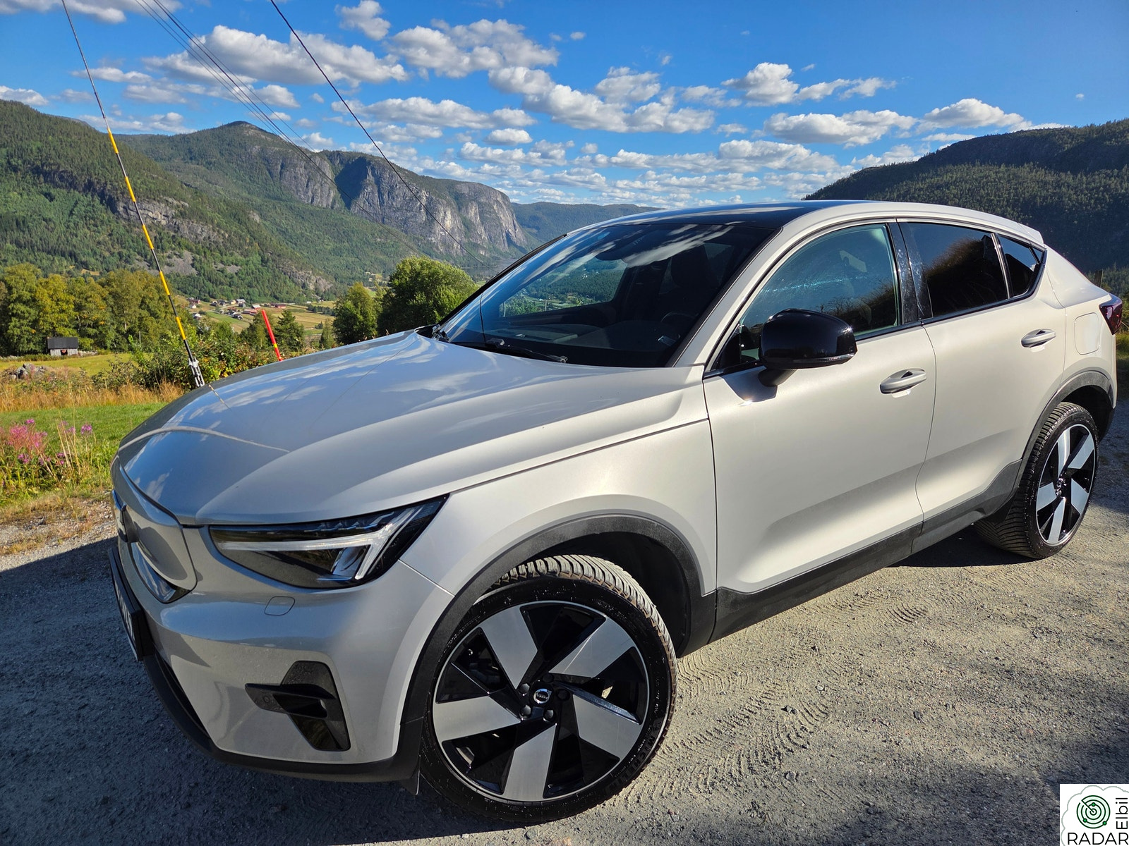 VOLVO C40 Recharge Twin 408hk AWD Plus, Varmep/Krok/Ny service&EU