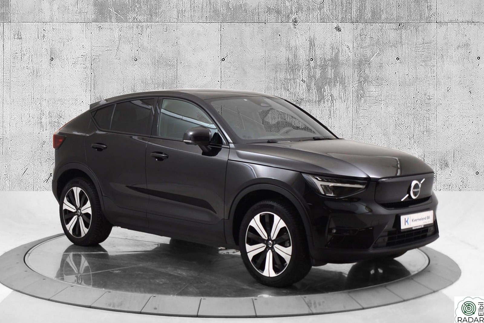 VOLVO C40 Ultimate / Panorama / H.feste / 360 Kamera / HK.