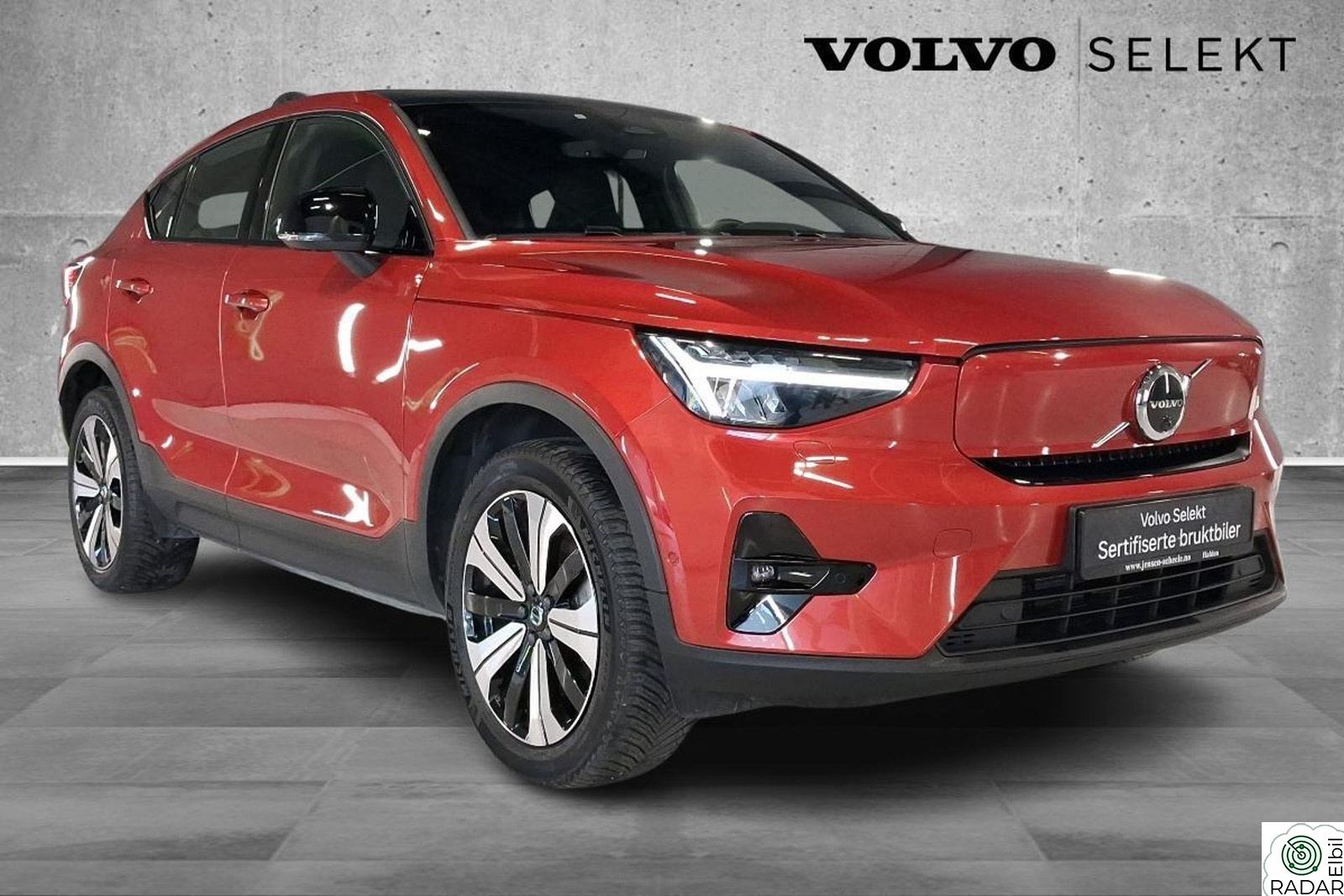 VOLVO C40 Twin Ultra - 360°, H&K, Krok, Panorama, Memory