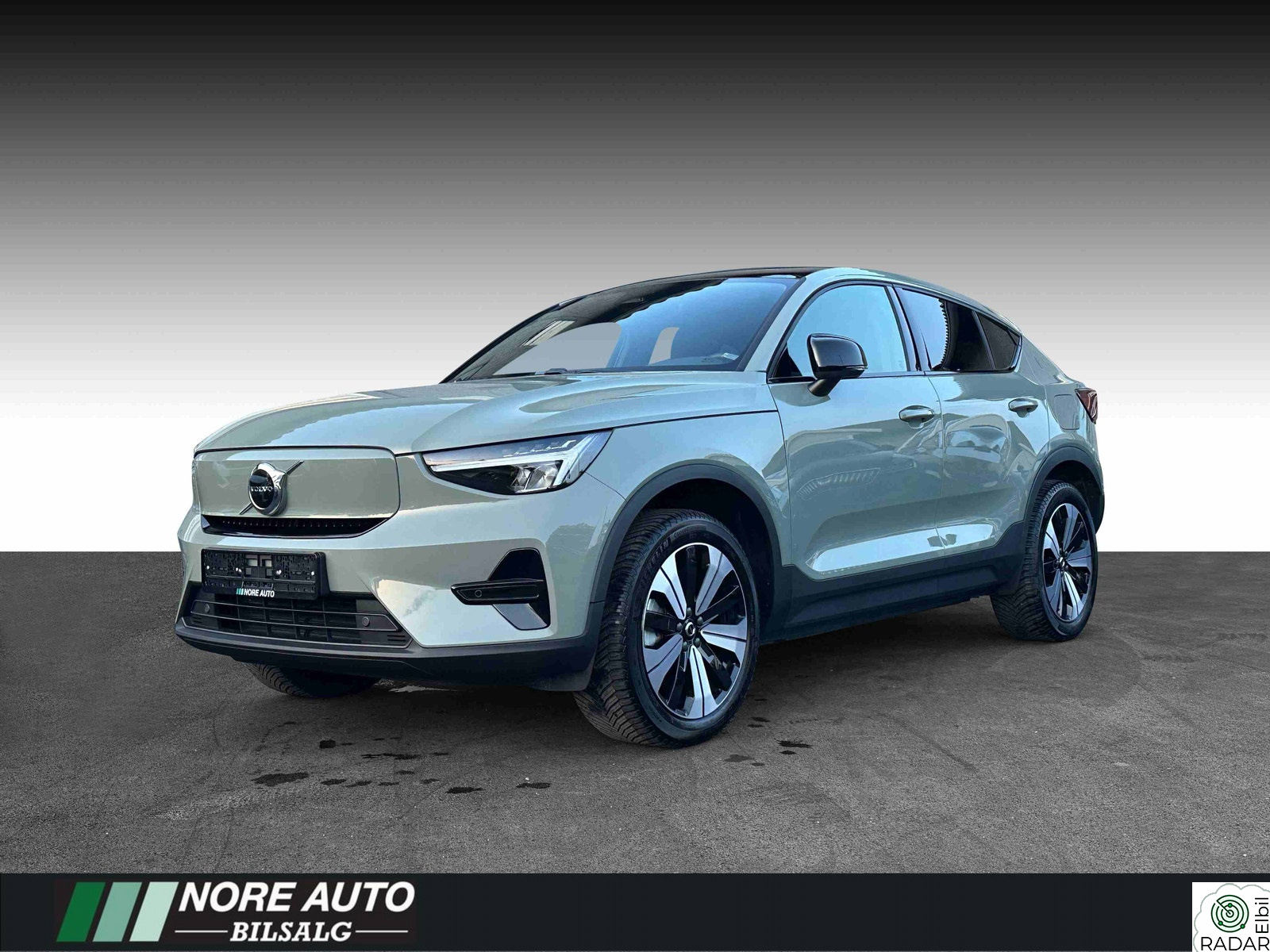 VOLVO C40 / AWD / 408 HK / PANO / 449 KM / ACC / R.KAM