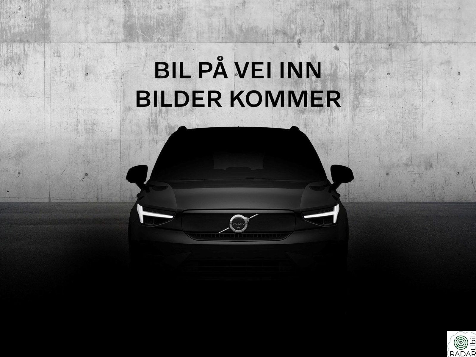 VOLVO C40 TWIN PLUS/PANO/KROK++