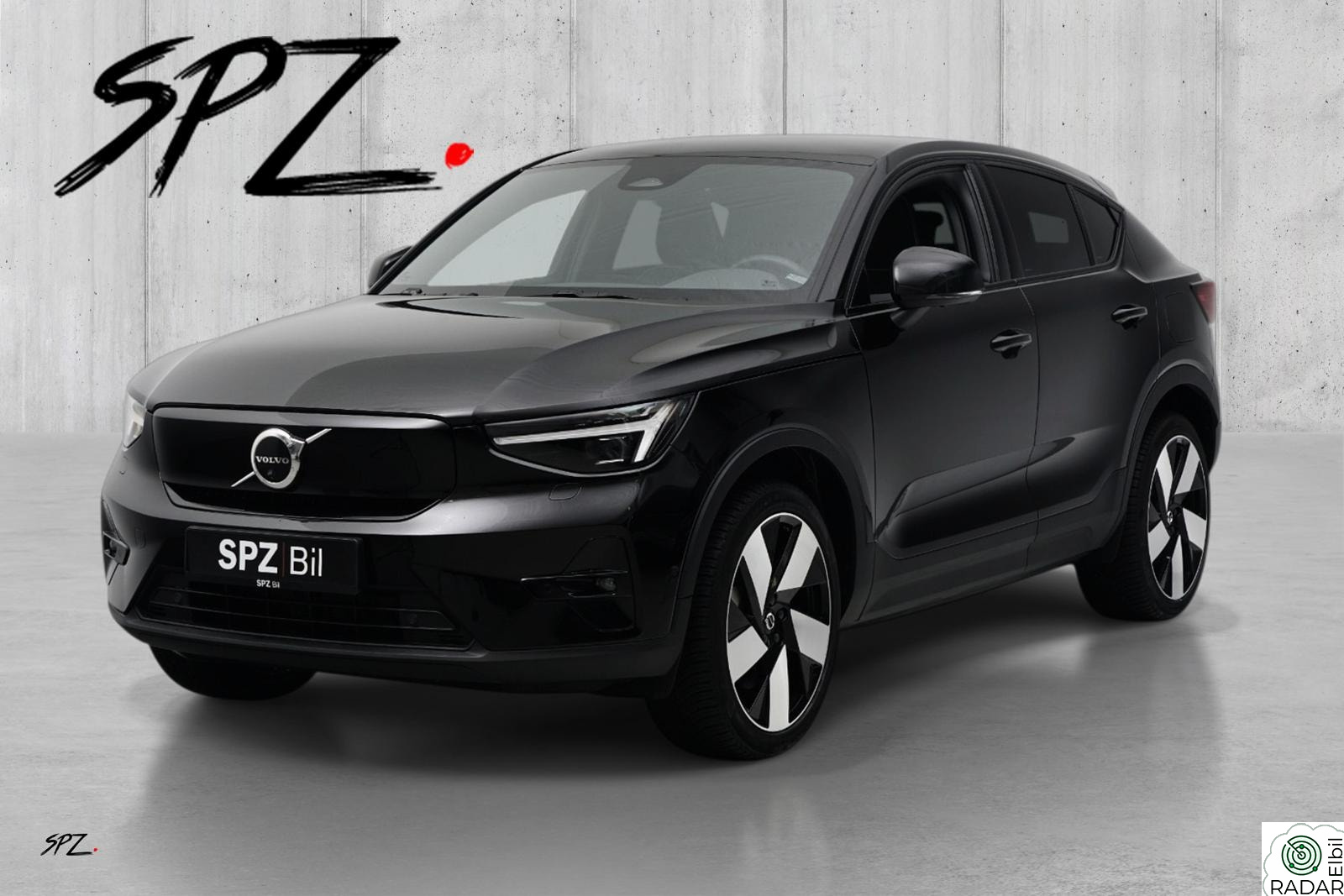 VOLVO C40 AWD KROK ACC PANO H/K PIXEL LED MEMORY 360KAMERA KEYLES