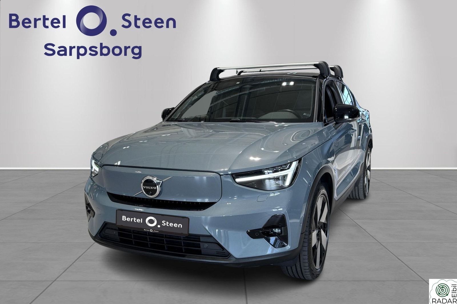 VOLVO C40 Recharge Twin AWD / Pro /Krok / 360kamera /